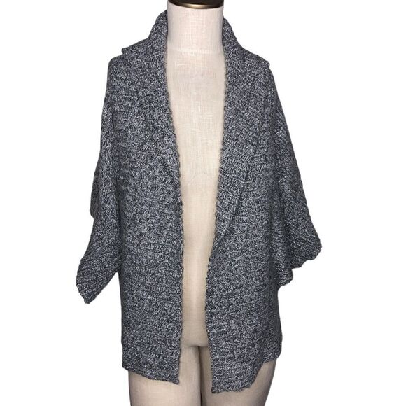 Express Sweater Woman’s Size M Cable Knit Open Front - Picture 1 of 7